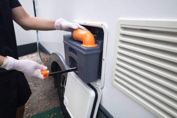 Best Portable restroom trailer rental  in Farmington, IL